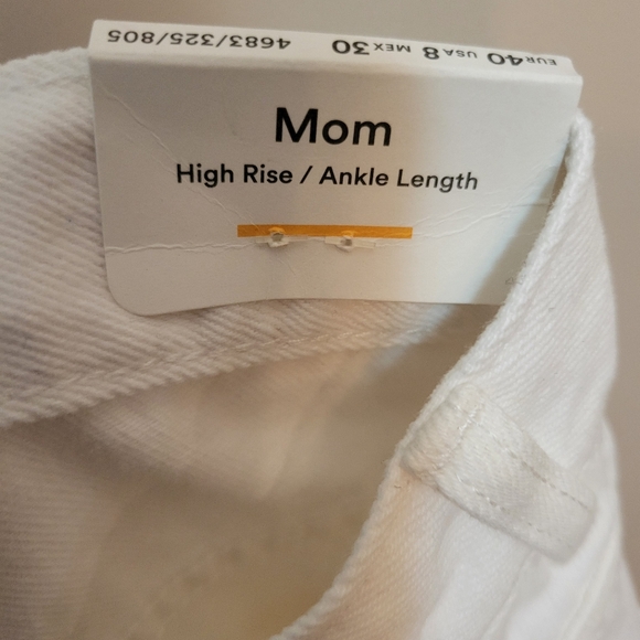 Pull & Bear White Mom High Rise Jean - Picture 4 of 7